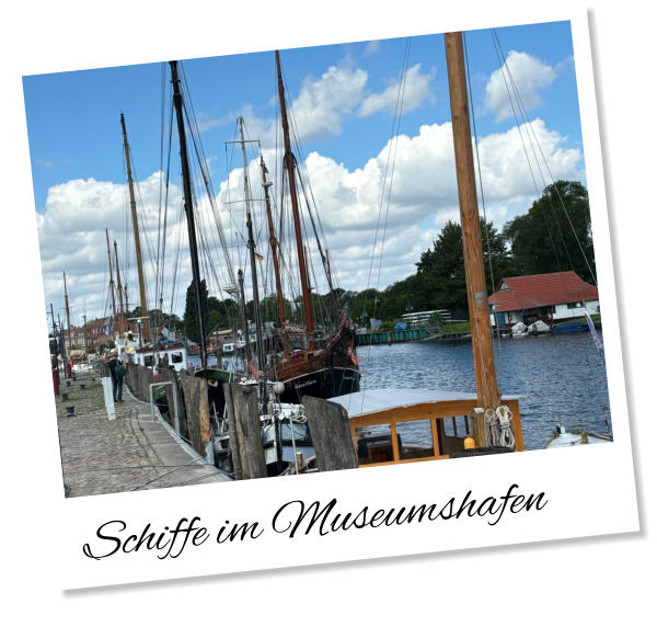 Schiffe im Museumshafen