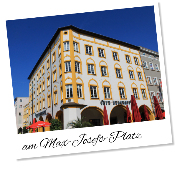 am Max-Josefs-Platz