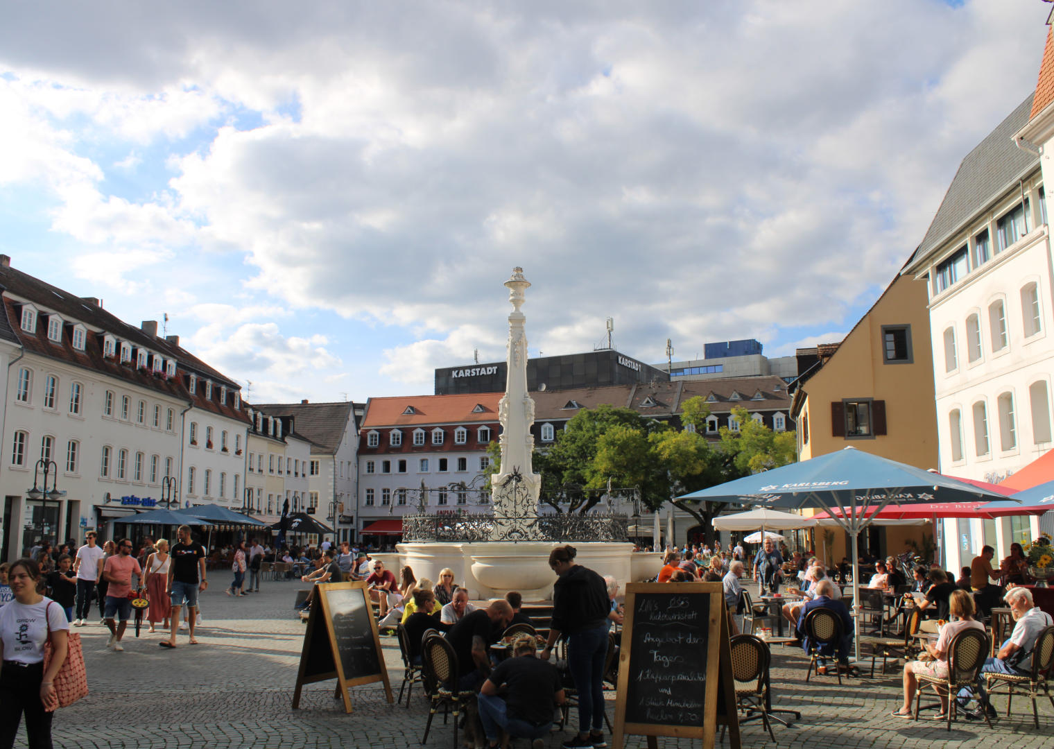 Wohnen im Zentrum von Saarbrücken / St. outlet Johann